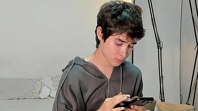 Snapshot of alejandro_ms chatting on December 21, 2024, 3:25 am alejandro ms online show from December 21, 2024, 3:25 am