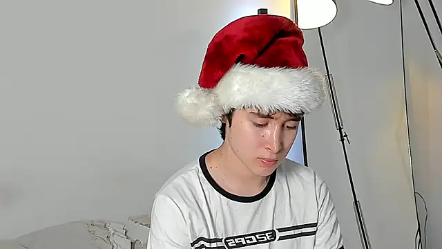 Snapshot of alejandro_ms chatting on December 24, 2024, 11:11 pm alejandro ms online show from December 24, 2024, 11:11 pm