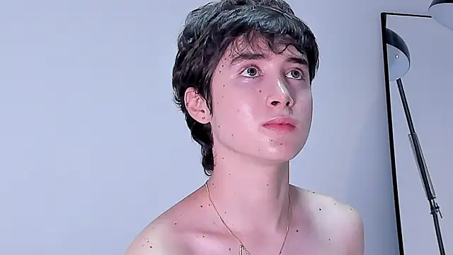 Snapshot of alejandro_ms chatting on January 11, 2025, 8:32 pm alejandro ms online show from January 11, 2025, 8:32 pm