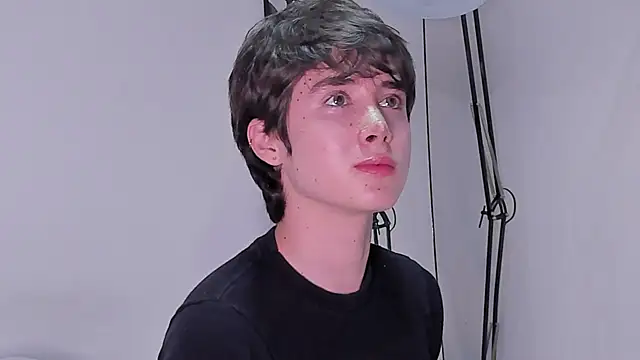 Snapshot of alejandro_ms chatting on January 18, 2025, 1:19 am alejandro ms online show from January 18, 2025, 1:19 am