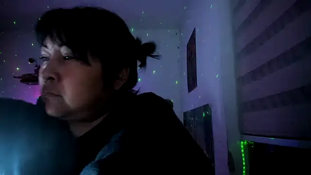 Shaddycute  online show from March 25, 2026, 10:10 am