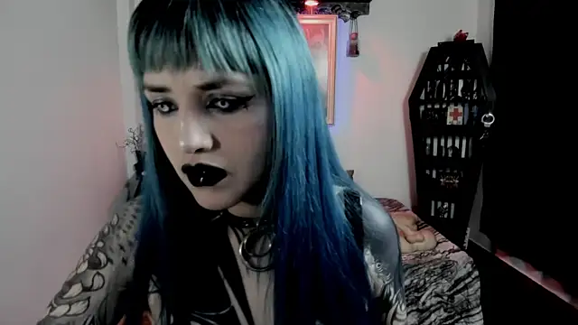 DimmuandDarkness online show from May 8, 2026, 6:24 pm