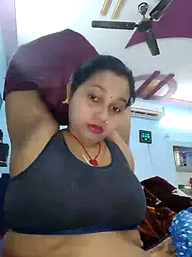 Snapshot of Bhabhi_no-1 chatting on January 10, 2025, 5:02 pm Bhabhi no-1 online show from January 10, 2025, 5:02 pm