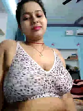 Snapshot of Bhabhi_no-1 chatting on February 5, 2025, 6:04 pm Bhabhi no-1 online show from February 5, 2025, 6:04 pm