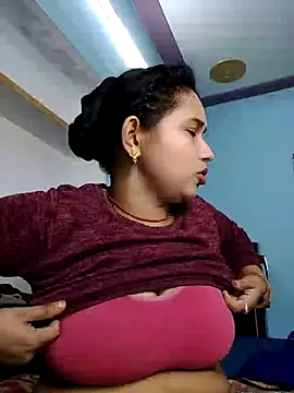 Snapshot of Bhabhi_no-1 chatting on February 21, 2025, 5:31 pm Bhabhi no-1 online show from February 21, 2025, 5:31 pm