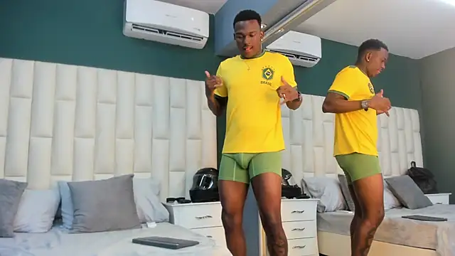 Snapshot of Troykhalil chatting on January 23, 2025, 12:57 am Troykhalil online show from January 23, 2025, 12:57 am