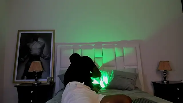 Snapshot of Troykhalil chatting on February 5, 2025, 8:46 pm Troykhalil online show from February 5, 2025, 8:46 pm