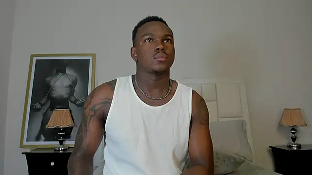 Snapshot of Troykhalil chatting on February 6, 2025, 10:10 pm Troykhalil online show from February 6, 2025, 10:10 pm