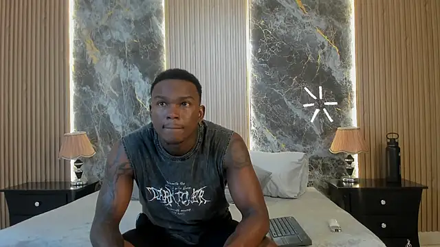 Snapshot of Troykhalil chatting on February 13, 2025, 8:34 pm Troykhalil online show from February 13, 2025, 8:34 pm