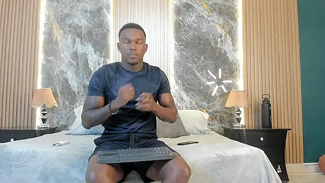 Snapshot of Troykhalil chatting on February 19, 2025, 8:10 pm Troykhalil online show from February 19, 2025, 8:10 pm