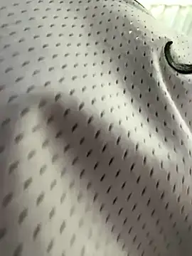 Snapshot of Troykhalil chatting on March 20, 2025, 1:59 pm Troykhalil online show from March 20, 2025, 1:59 pm