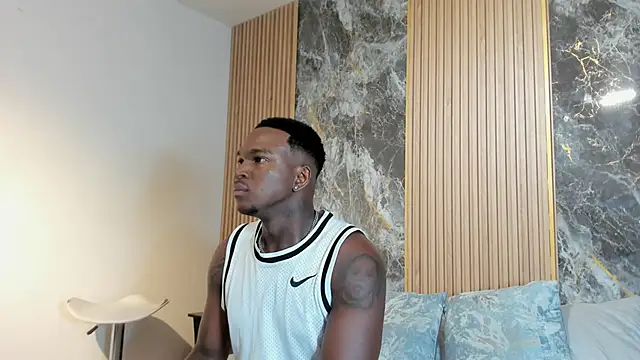 Snapshot of Troykhalil chatting on March 20, 2025, 8:19 pm Troykhalil online show from March 20, 2025, 8:19 pm