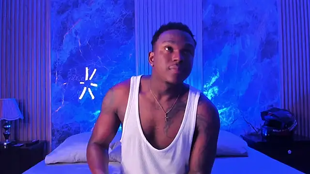 Snapshot of Troykhalil chatting on September 17, 2025, 9:38 pm Troykhalil online show from September 17, 2025, 9:38 pm