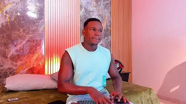 Snapshot of Troykhalil chatting on October 9, 2025, 9:02 pm Troykhalil online show from October 9, 2025, 9:02 pm