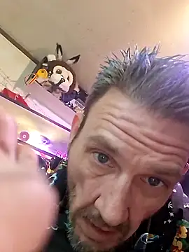 Snapshot of gettinit2wice chatting on March 15, 2026, 2:01 pm gettinit2wice online show from March 15, 2026, 2:01 pm