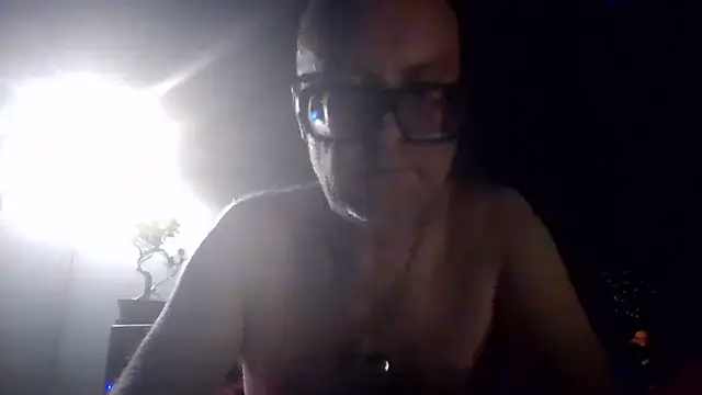 Snapshot of biffboff123 chatting on July 11, 2026, 1:41 am biffboff123 online show from July 11, 2026, 1:41 am