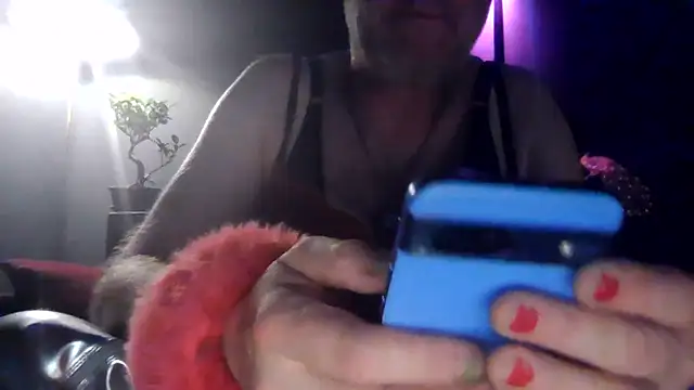 Snapshot of biffboff123 chatting on July 12, 2026, 11:29 pm biffboff123 online show from July 12, 2026, 11:29 pm