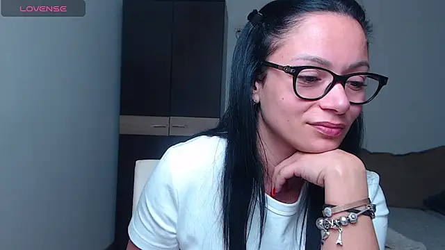 Snapshot of BabySerene chatting on March 13, 2026, 3:24 am BabySerene online show from March 13, 2026, 3:24 am