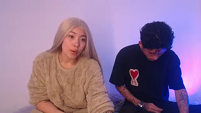 Snapshot of Sebas_And_Mila chatting on September 19, 2025, 7:47 pm Sebas And Mila online show from September 19, 2025, 7:47 pm