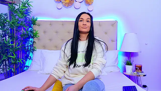 Snapshot of DaliyaArabian chatting on December 29, 2024, 12:55 pm DaliyaArabian online show from December 29, 2024, 12:55 pm