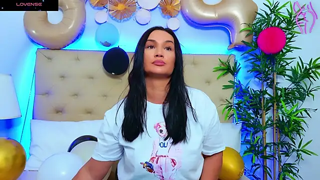 DaliyaArabian online show from September 22, 2025, 12:18 pm