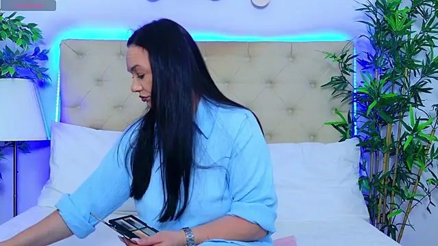 DaliyaArabian online show from June 16, 2026, 12:08 pm