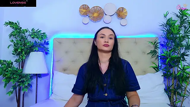 DaliyaArabian online show from June 23, 2026, 12:03 pm
