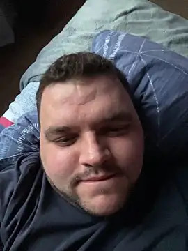 Snapshot of Mikey-HH chatting on December 3, 2024, 4:50 pm Mikey-HH online show from December 3, 2024, 4:50 pm