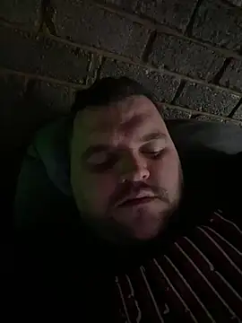 Snapshot of Mikey-HH chatting on January 4, 2025, 4:22 pm Mikey-HH online show from January 4, 2025, 4:22 pm