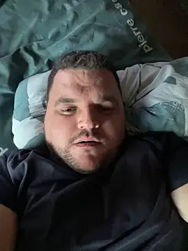 Snapshot of Mikey-HH chatting on January 28, 2025, 4:41 pm Mikey-HH online show from January 28, 2025, 4:41 pm