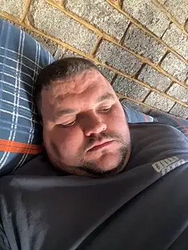 Snapshot of Mikey-HH chatting on November 5, 2025, 1:33 pm Mikey-HH online show from November 5, 2025, 1:33 pm