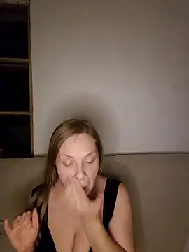 katiestevens online show from October 24, 2025, 8:49 pm