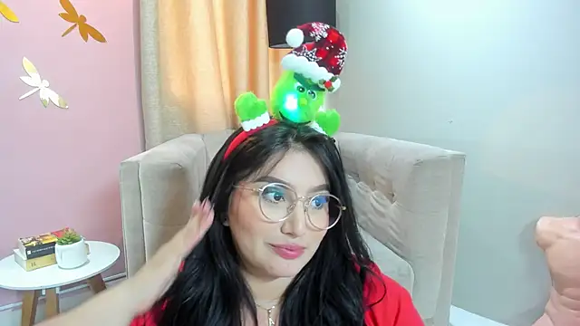  nina sweet online show from December 17, 2024, 3:49 pm