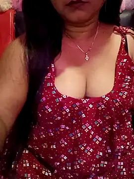 ella mariya online show from May 9, 2026, 6:57 pm