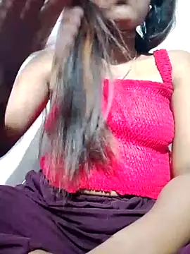 Snapshot of Shabnam_Love chatting on April 1, 2026, 6:47 am Shabnam Love online show from April 1, 2026, 6:47 am