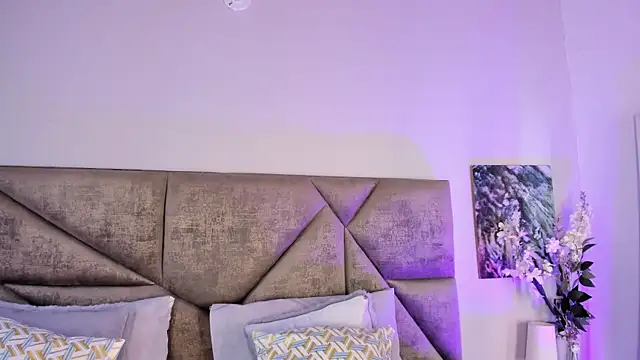 Salomesimos1 online show from January 30, 2025, 9:36 pm