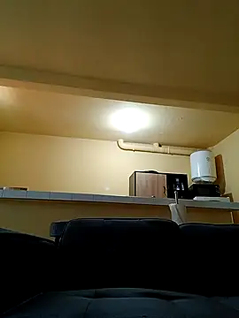 Snapshot of chris_sbh chatting on February 15, 2025, 4:34 pm chris sbh online show from February 15, 2025, 4:34 pm