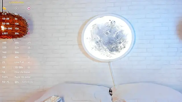 Elise Diamond online show from September 11, 2025, 1:17 am