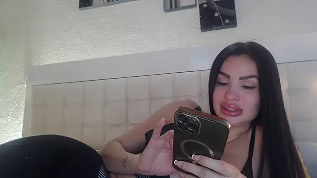 Snapshot of _Pamela_doll chatting on October 29, 2025, 10:22 pm Pamela doll online show from October 29, 2025, 10:22 pm