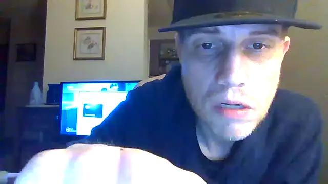 kollzCloudzz online show from April 29, 2026, 10:52 am