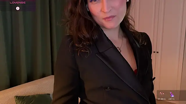 Pavlyna online show from November 18, 2025, 6:01 pm