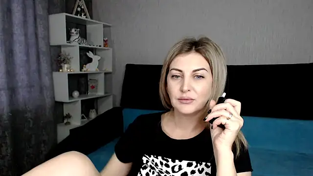 Amelia Harper online show from January 19, 2025, 1:01 pm