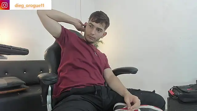 DiegoRogue  online show from December 16, 2024, 3:54 pm