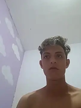 Snapshot of Bruslima2 chatting on January 5, 2025, 6:35 am Bruslima2 online show from January 5, 2025, 6:35 am