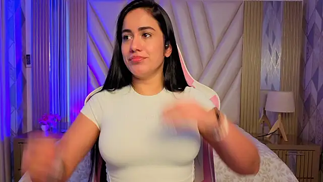 Miia harper  online show from March 19, 2026, 4:22 pm