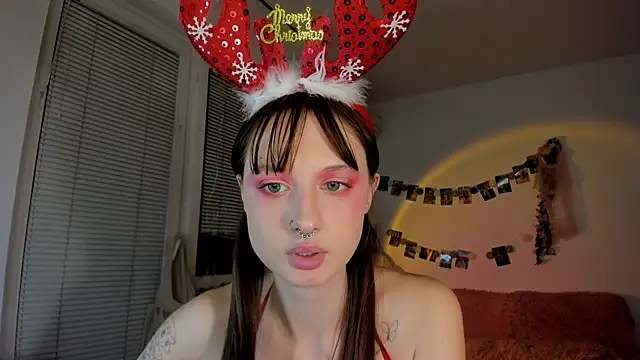 Jenny darling love online show from December 23, 2024, 9:51 pm