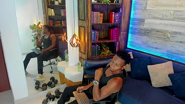 Snapshot of JamalMyst chatting on January 8, 2025, 1:21 am JamalMyst online show from January 8, 2025, 1:21 am