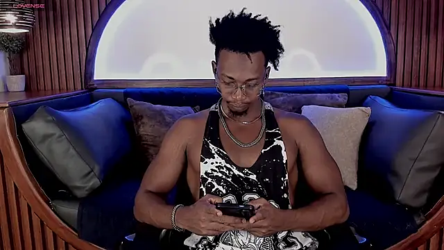 JamalMyst online show from May 7, 2026, 8:03 pm
