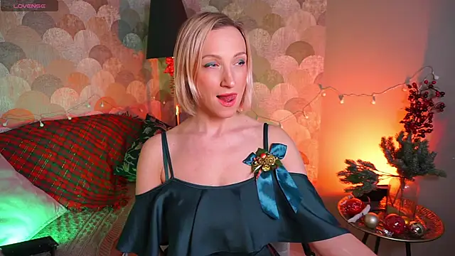 Snapshot of UmaTruewoman chatting on December 22, 2024, 5:56 am UmaTruewoman online show from December 22, 2024, 5:56 am