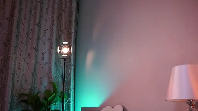 Snapshot of UmaTruewoman chatting on January 22, 2025, 12:27 pm UmaTruewoman online show from January 22, 2025, 12:27 pm